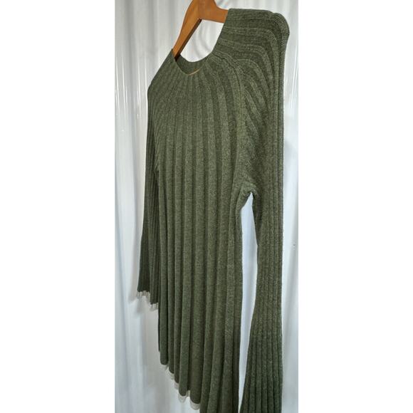 Anthropologie Arsenau Bell Sleeve Sweater Dress In Forest Green Size M - Picture 2 of 5
